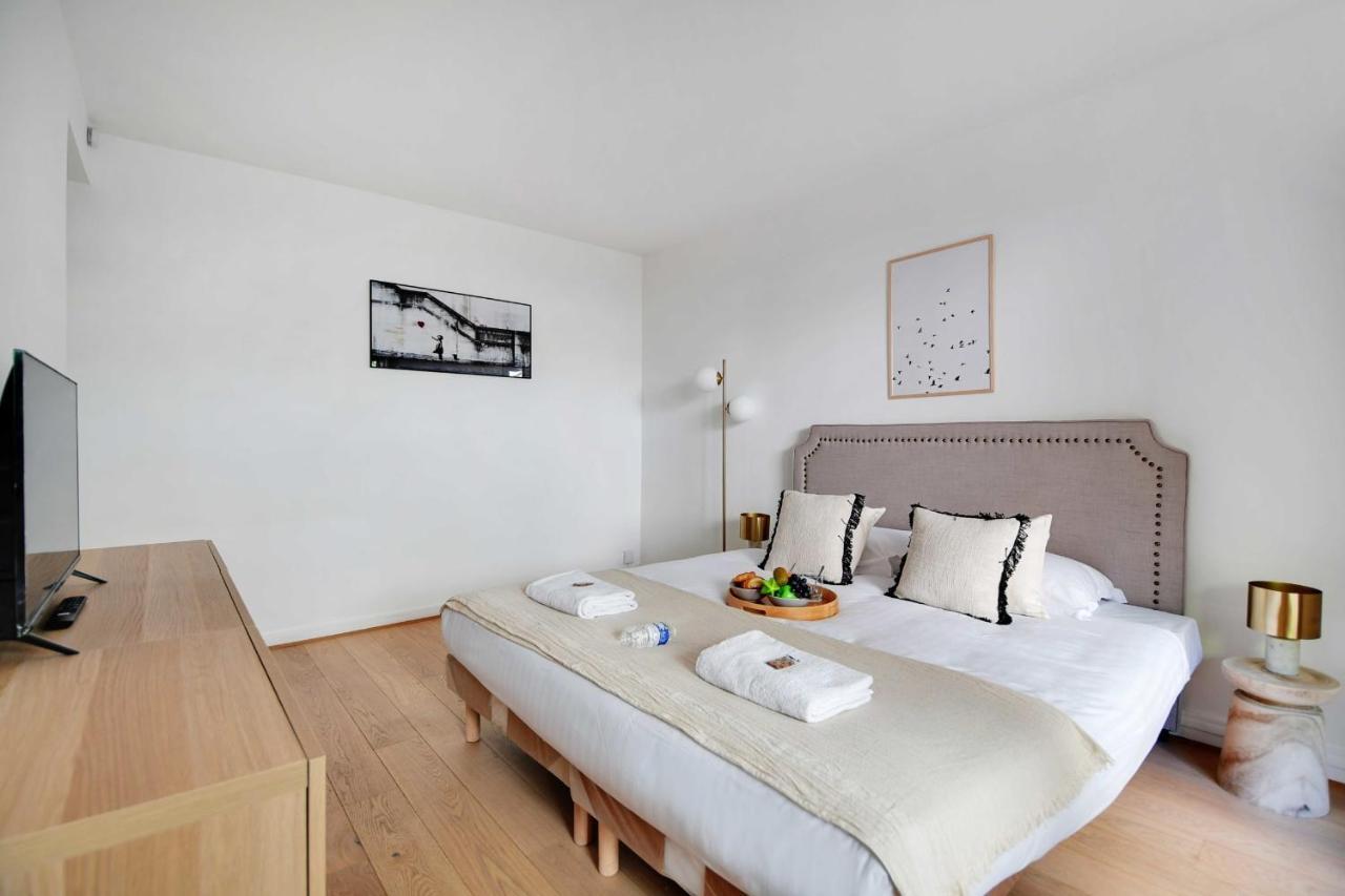 Elegant Apartment - 2Br-6P - Tour Eiffel パリ エクステリア 写真